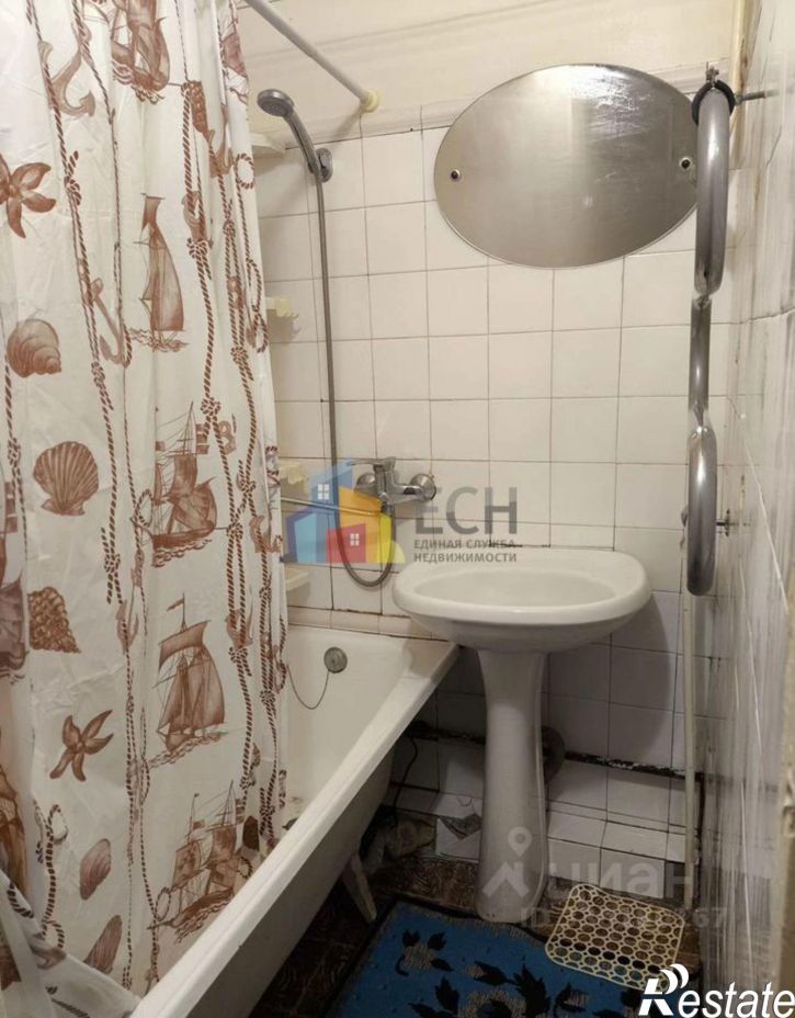 3-комн квартира улица Калинина, 77А,  д. 77А