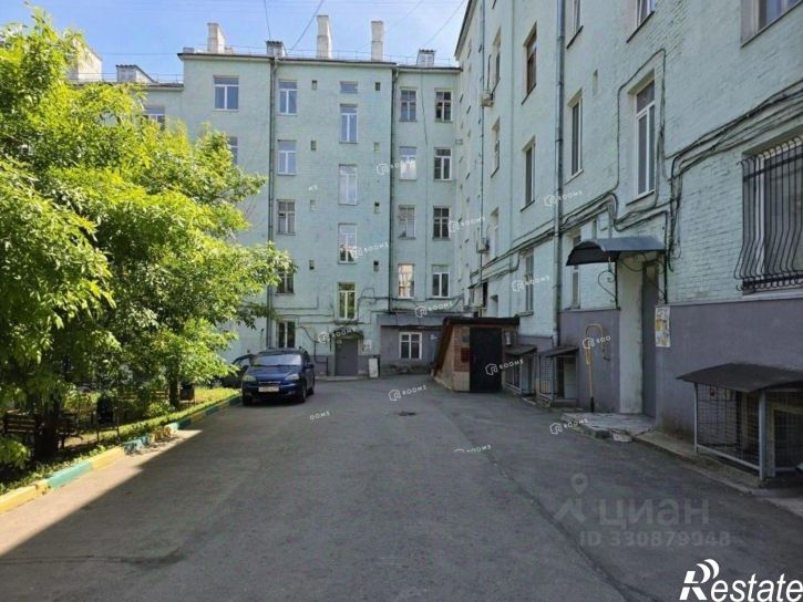 4-комн квартира ул Гоголевская, 58,  д. 58