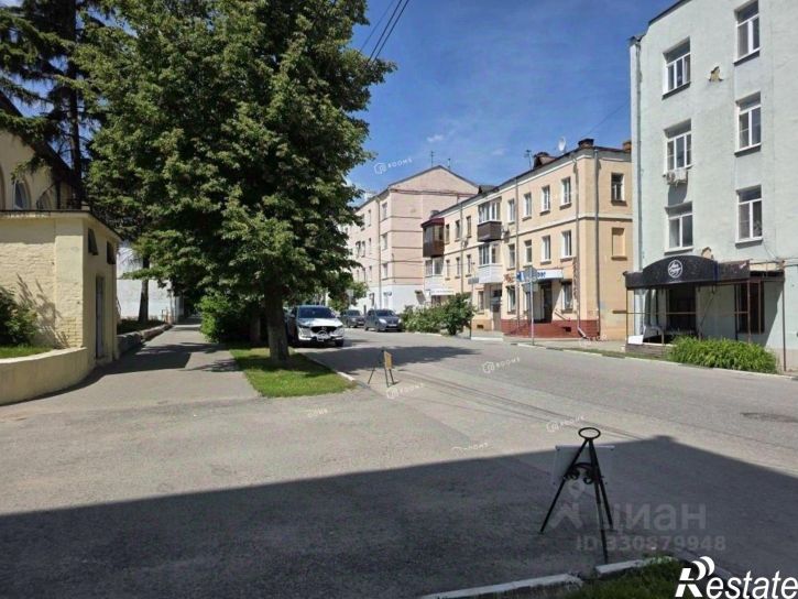 4-комн квартира ул Гоголевская, 58,  д. 58