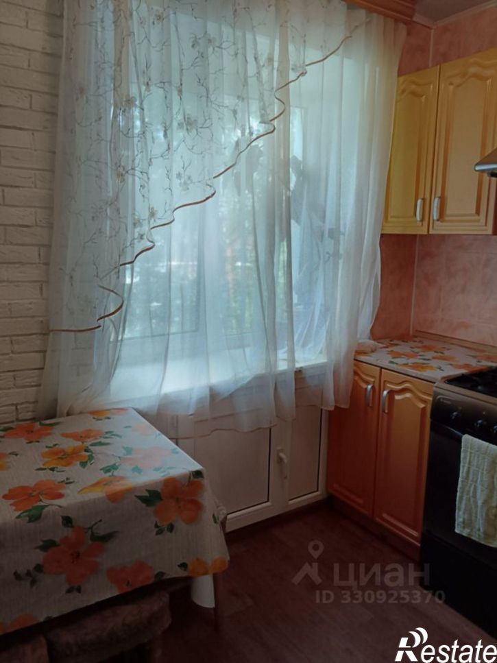2-комн квартира улица Баженова, 4,  д. 4
