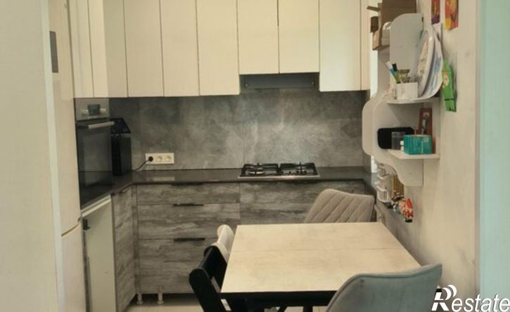2-комн квартира Литейная улица, 27,  д. 27