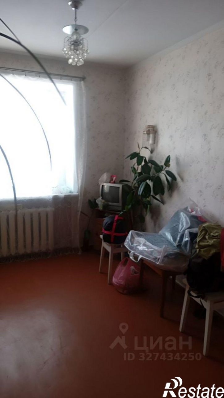 4-комн квартира улица Немцова, 15А,  д. 15А