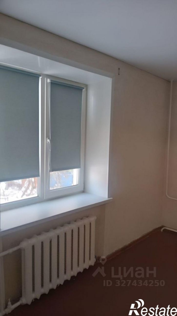 4-комн квартира улица Немцова, 15А,  д. 15А