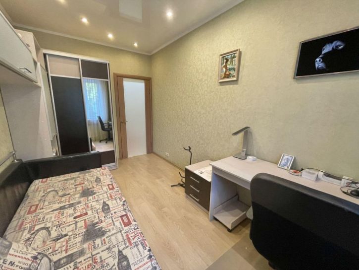 2-комн квартира Мориса Тореза ул, 3