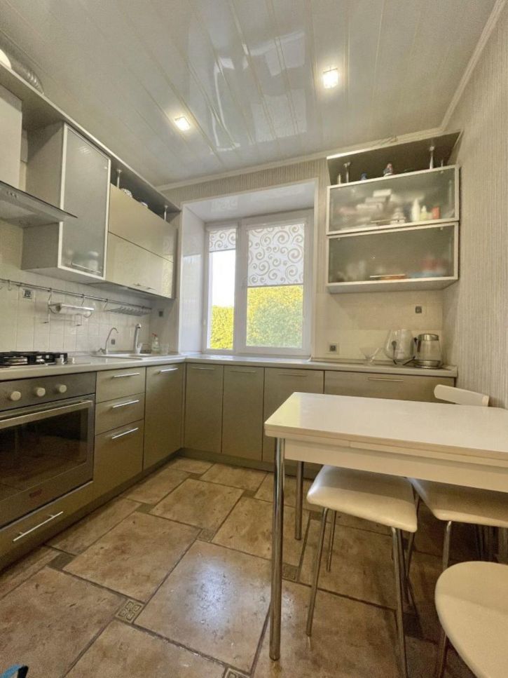 2-комн квартира Мориса Тореза ул, 3