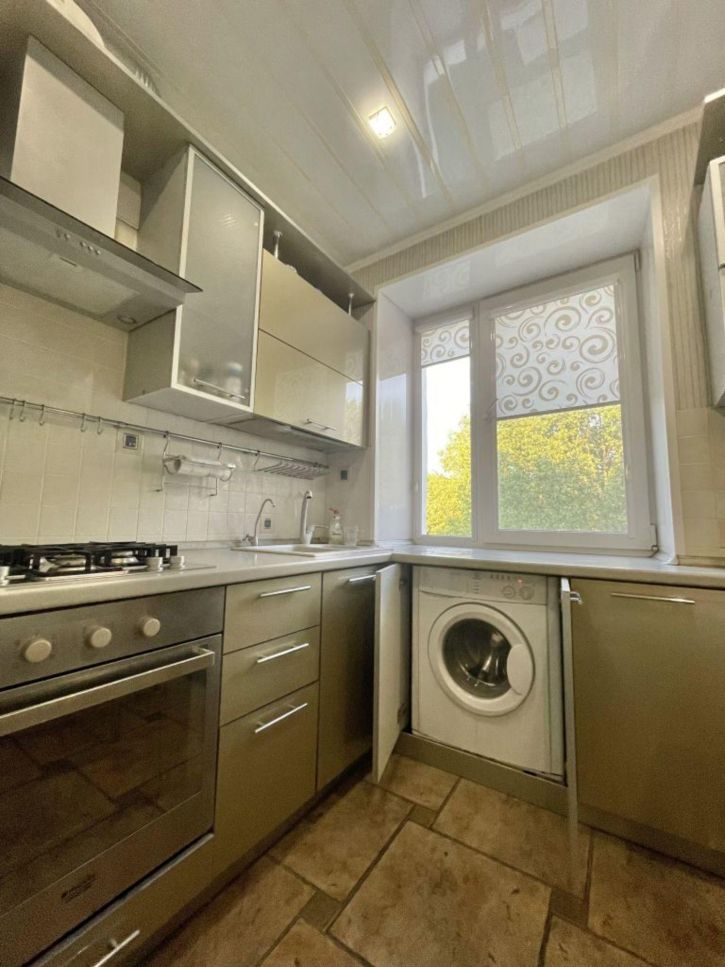 2-комн квартира Мориса Тореза ул, 3