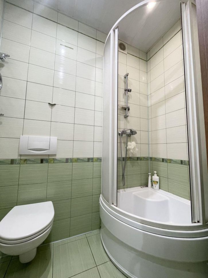 2-комн квартира Мориса Тореза ул, 3