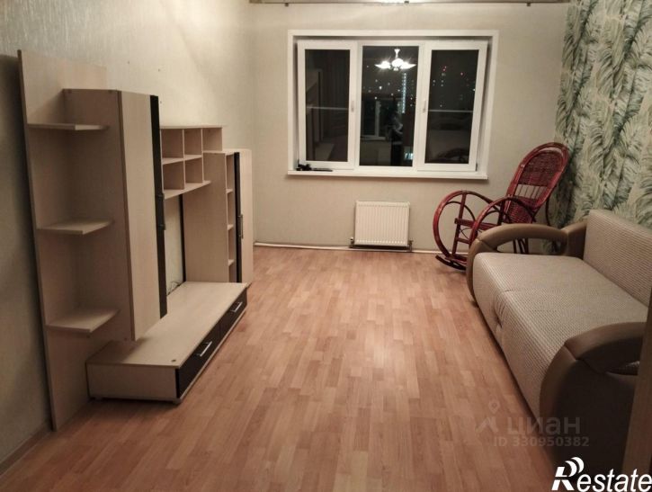 3-комн квартира улица Будённого, 90Б,  д. 90Б