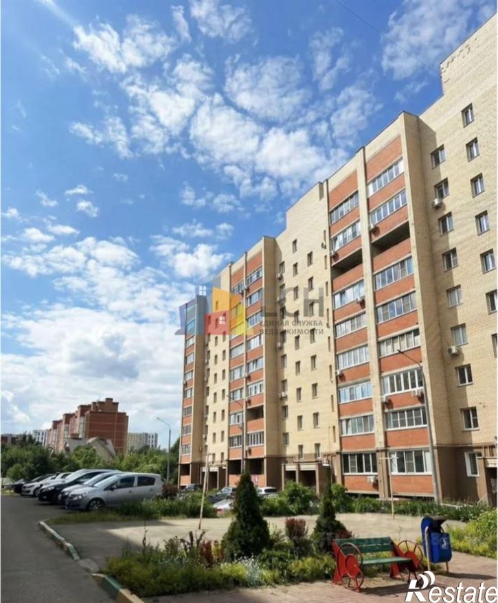 3-комн квартира Октябрьская улица, 217 к3,  д. 217 к3