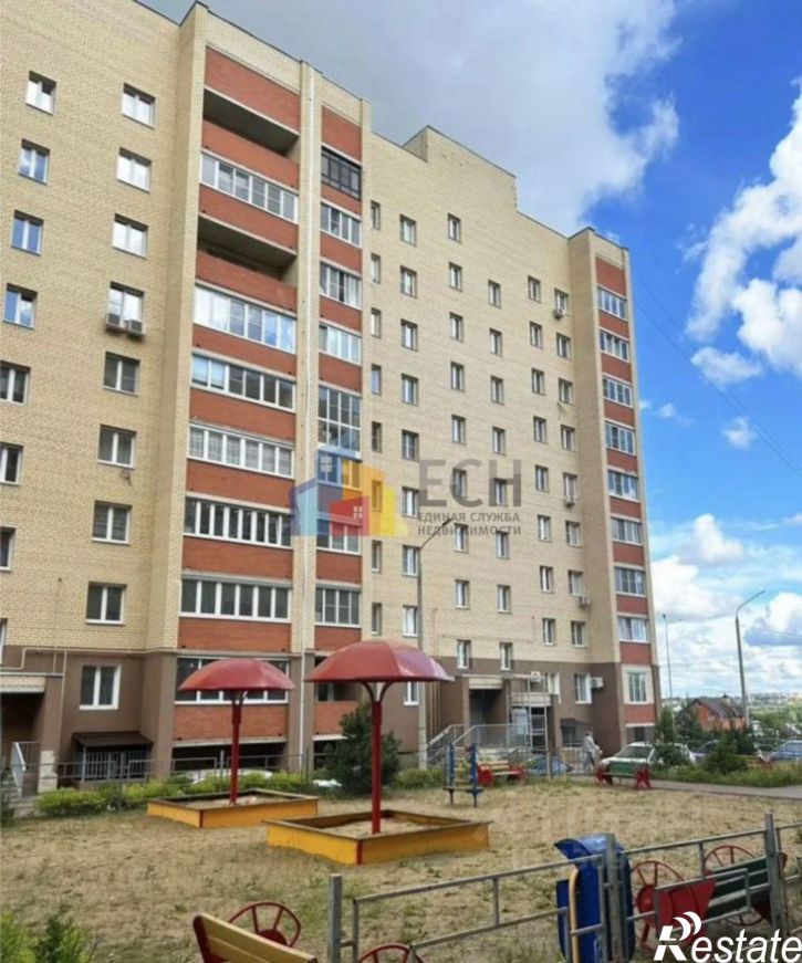3-комн квартира Октябрьская улица, 217 к3,  д. 217 к3