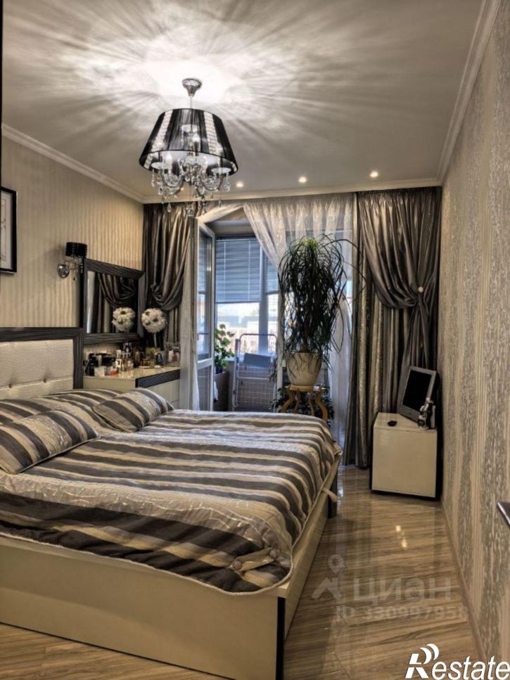 3-комн квартира улица Михеева, 11А,  д. 11А