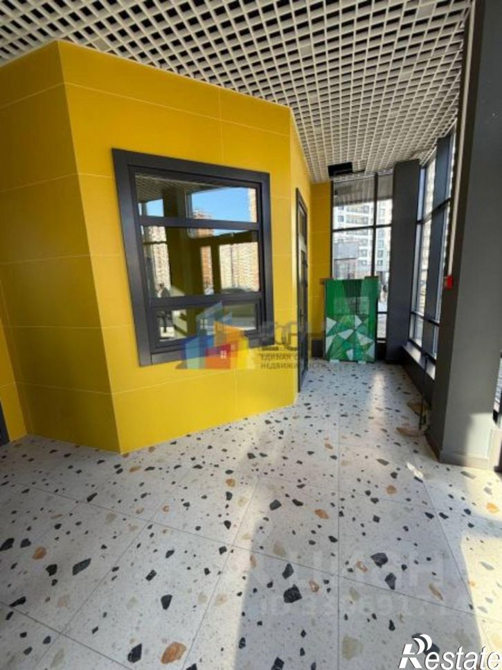 3-комн квартира улица Аркадия Шипунова, 1,  д. 1
