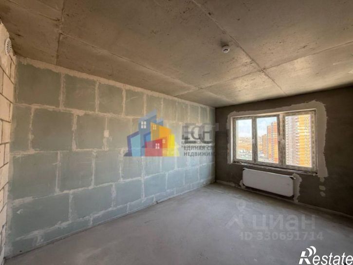 3-комн квартира улица Аркадия Шипунова, 1,  д. 1