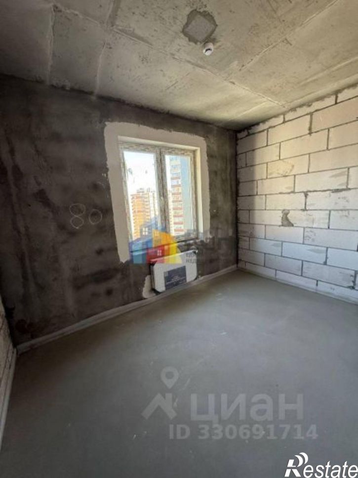 3-комн квартира улица Аркадия Шипунова, 1,  д. 1