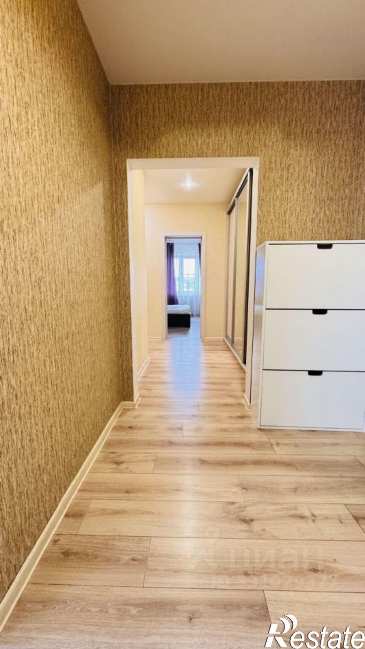 3-комн квартира улица Дзержинского, 10,  д. 10