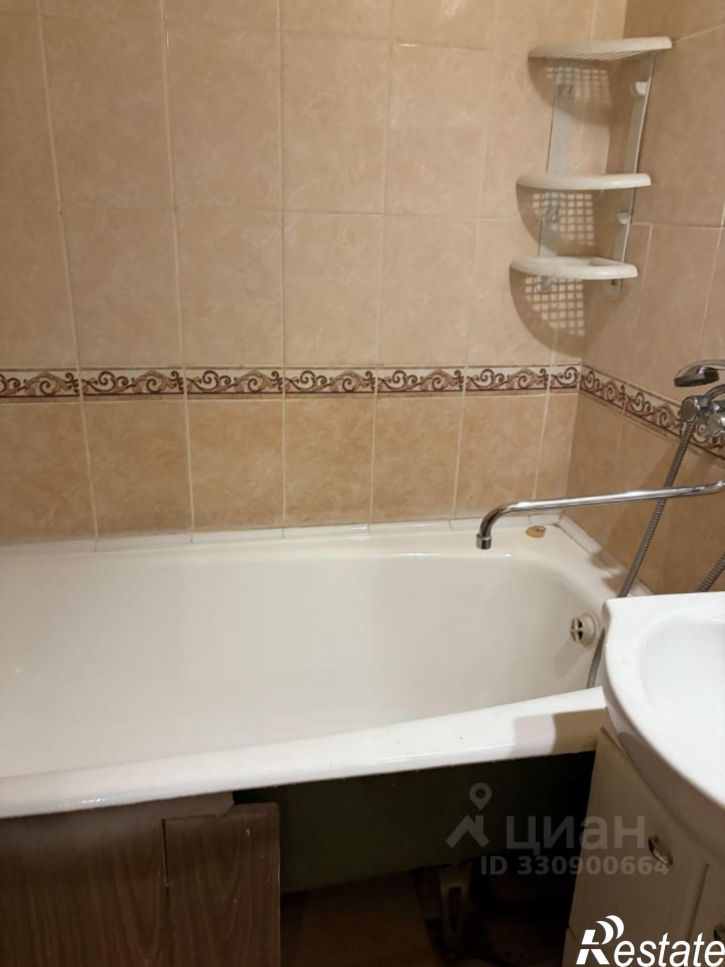 2-комн квартира улица Максима Горького, 37,  д. 37