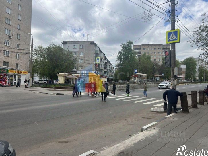 Отдельное здание улица Металлургов, 44Б,  д. 44Б