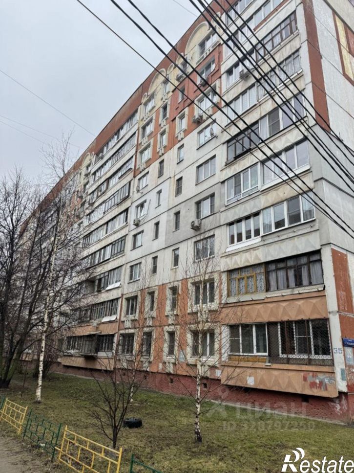 2-комн квартира улица Степанова, 35,  д. 35