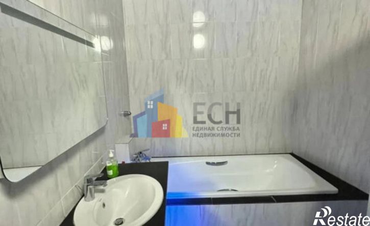 3-комн квартира улица Макаренко, 9Б,  д. 9Б
