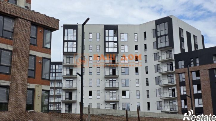 3-комн квартира Хлебная пл, 8,  д. 8