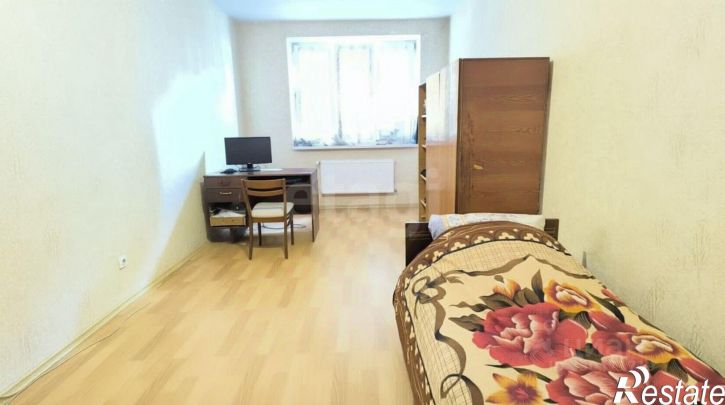 3-комн квартира улица Аркадия Шипунова, 2,  д. 2