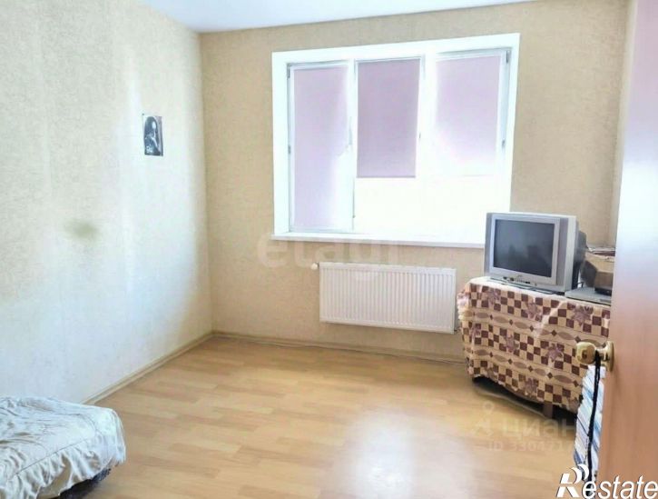 3-комн квартира улица Аркадия Шипунова, 2,  д. 2