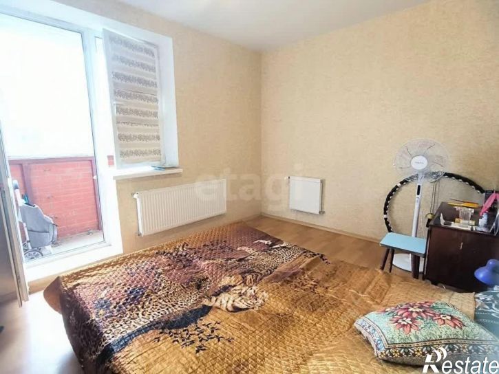 3-комн квартира улица Аркадия Шипунова, 2,  д. 2