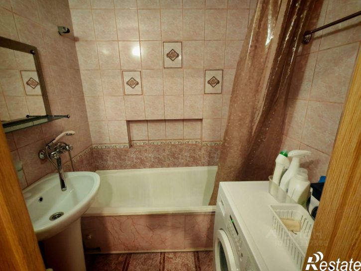2-комн квартира Замочная улица, 105А,  д. 105А