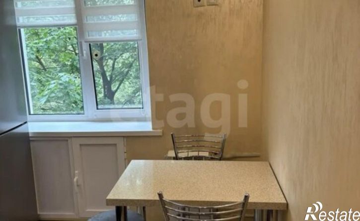 2-комн квартира улица Баженова, 10,  д. 10