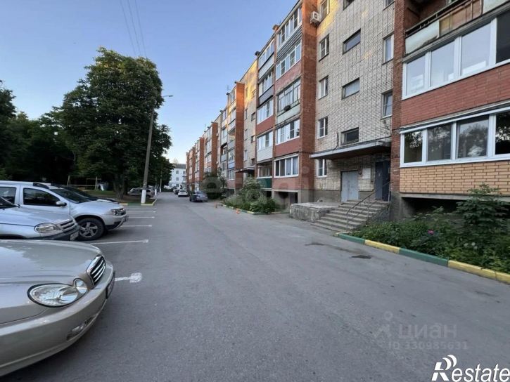 2-комн квартира улица Максима Горького, 32/34,  д. 32/34