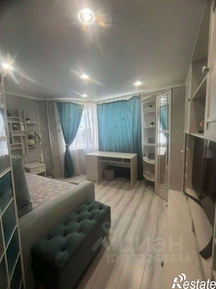 2-комн квартира улица Хворостухина, 27,  д. 27