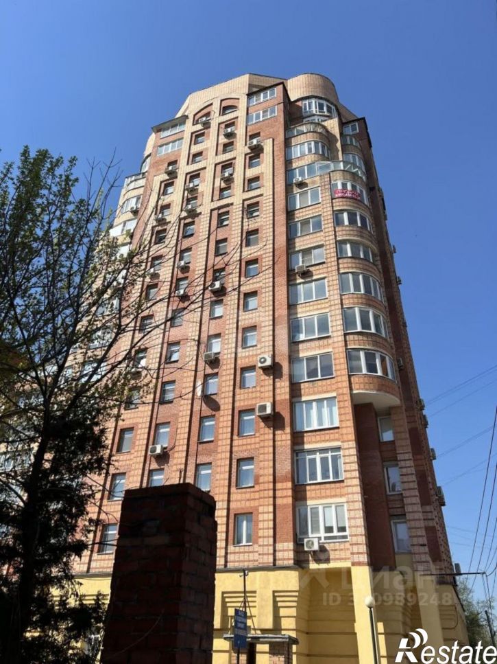 3-комн квартира ул Революции, 15,  д. 15