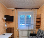комната 102 кв м ул Калинина, 4