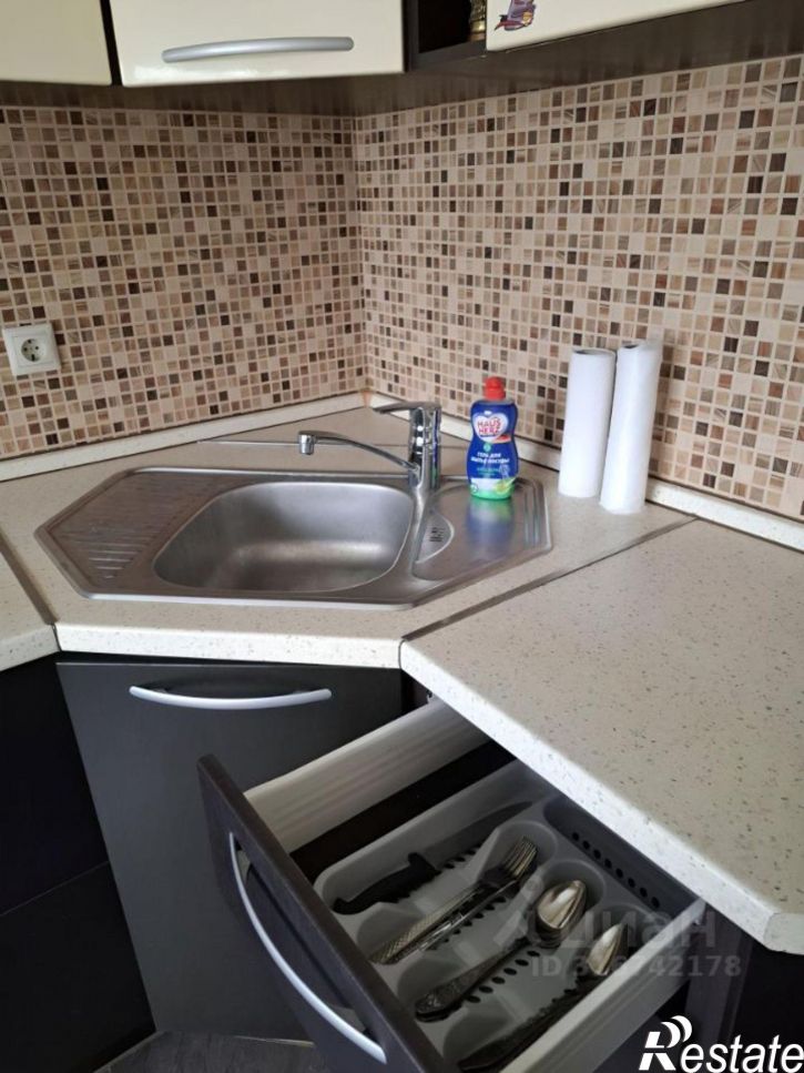 2-комн квартира улица Луначарского, 57,  д. 57