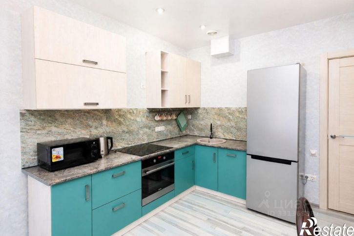 2-комн квартира улица Генерала Маргелова, 9Б,  д. 9Б