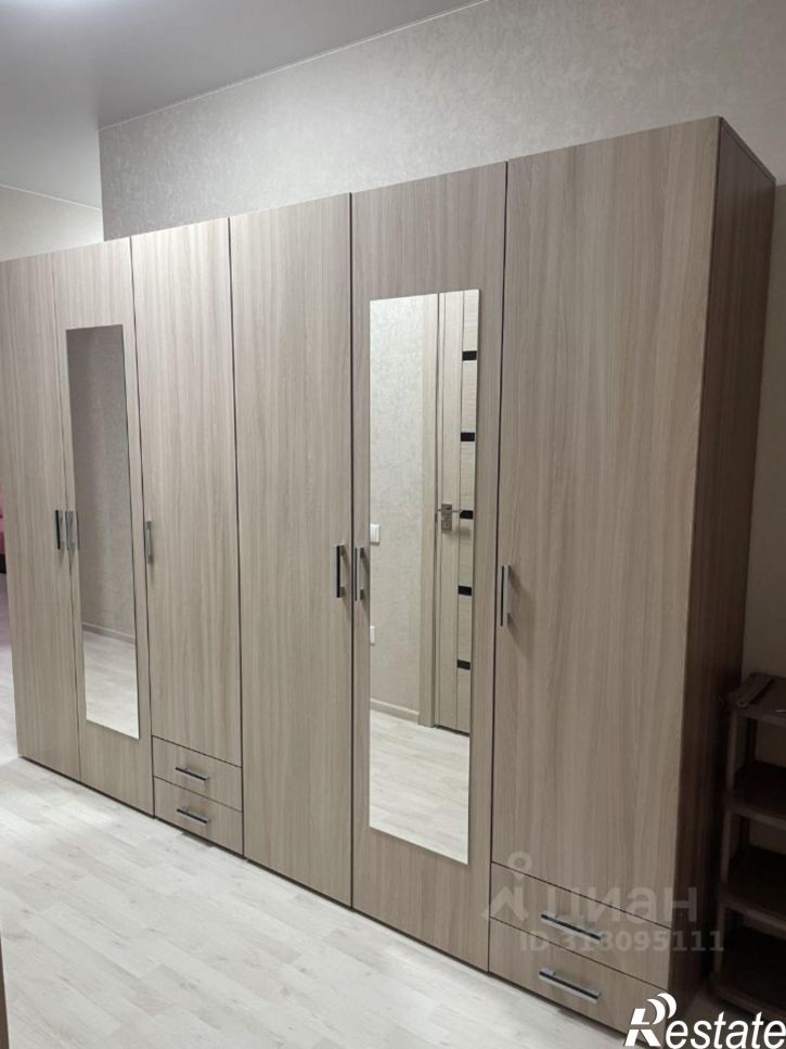 2-комн квартира ул Новомосковская, 10А,  д. 10А