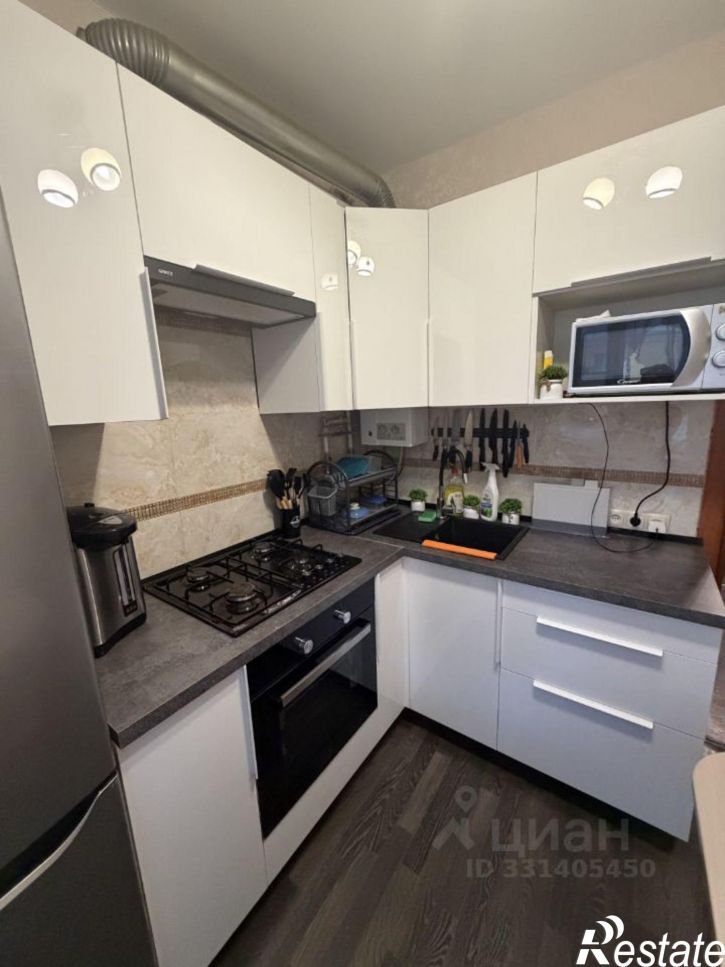 3-комн квартира Оружейная улица, 27,  д. 27