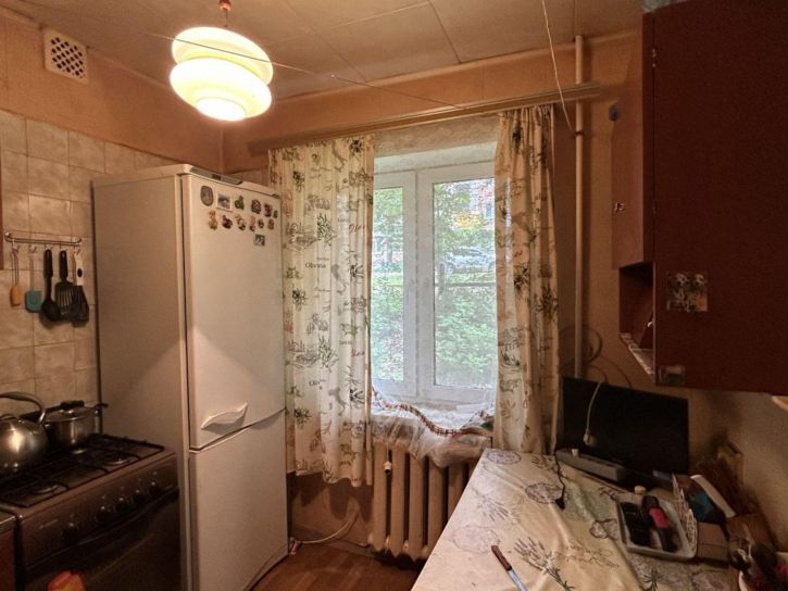 2-комн квартира Серебровская ул, 26а
