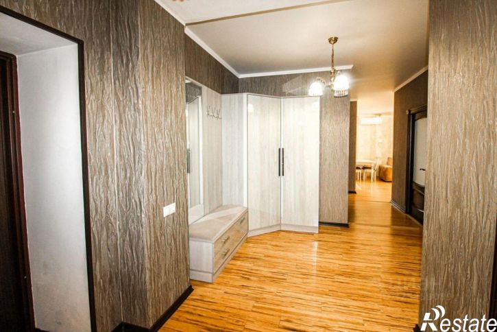 3-комн квартира улица Демонстрации, 46,  д. 46