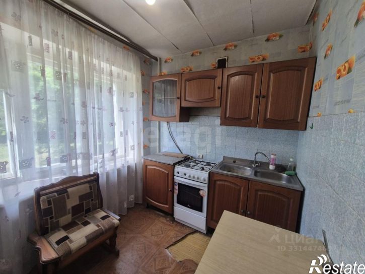 2-комн квартира ул Мезенцева, 40,  д. 40
