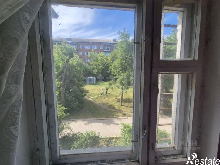 2-комн квартира ул Мезенцева, 40,  д. 40
