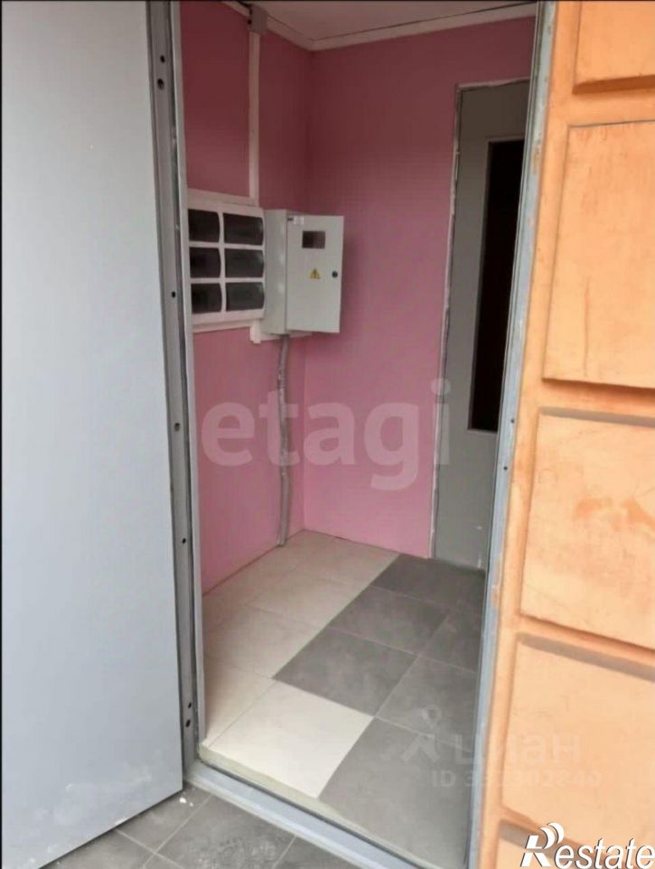 3-комн квартира улица Хворостухина, 25,  д. 25