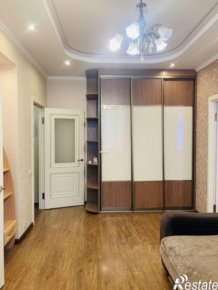 2-комн квартира ул Оружейная, 40,  д. 40