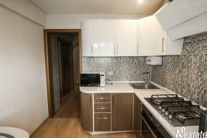 2-комн квартира улица Седова, 31В,  д. 31В