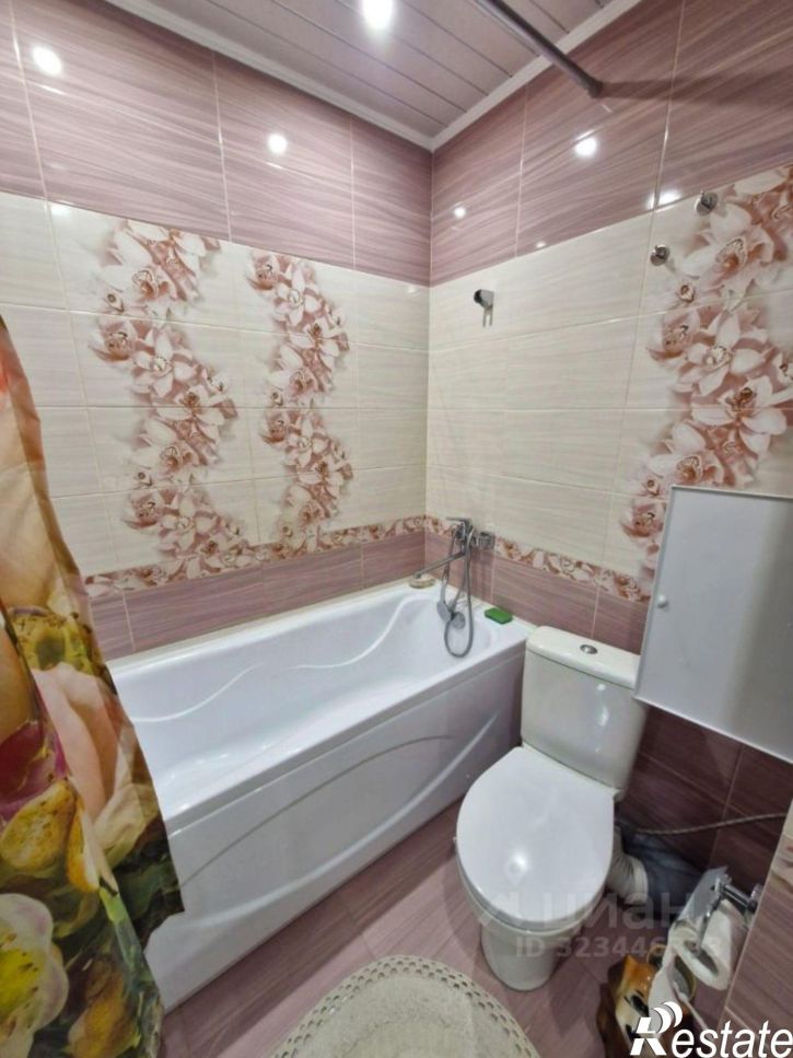 2-комн квартира улица Константина Паустовского, 10,  д. 10