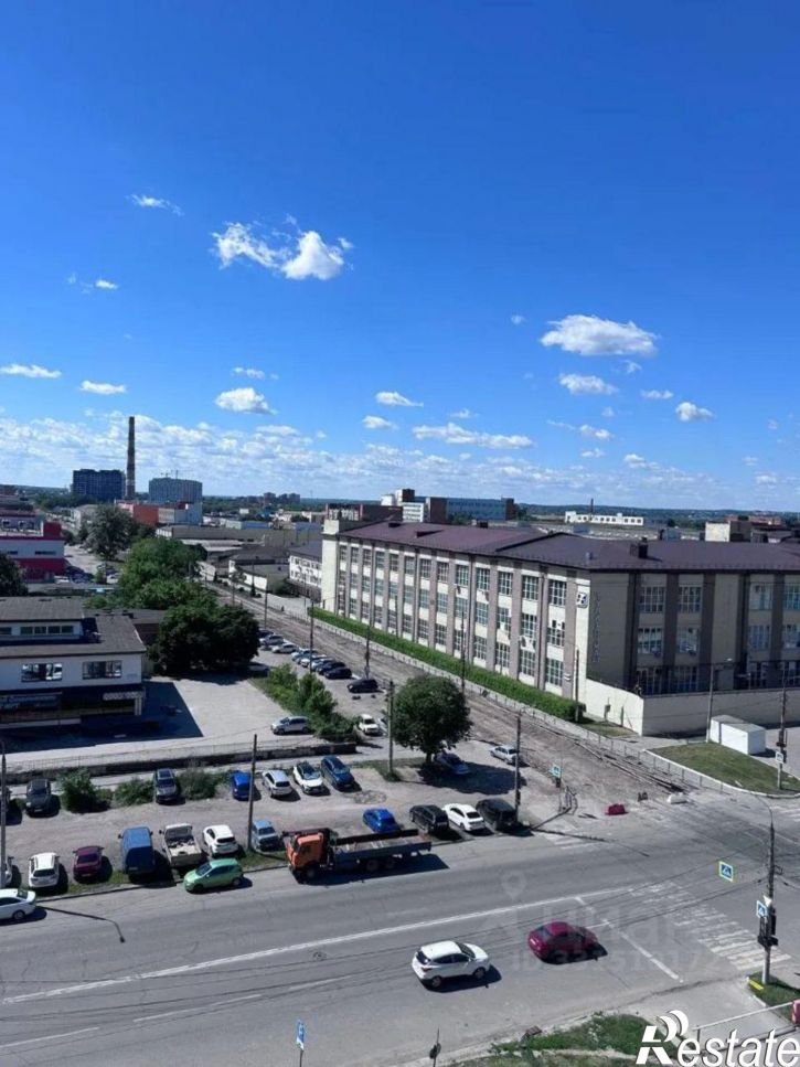 2-комн квартира улица Лейтейзена, 1,  д. 1