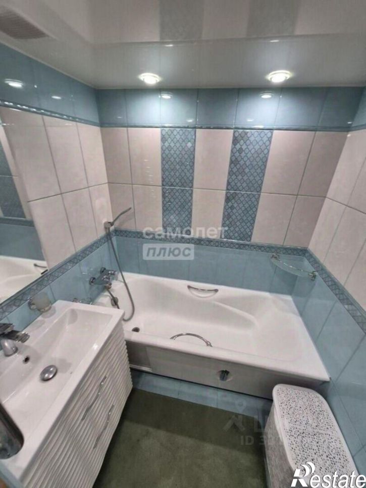 2-комн квартира улица Максима Горького, 2,  д. 2