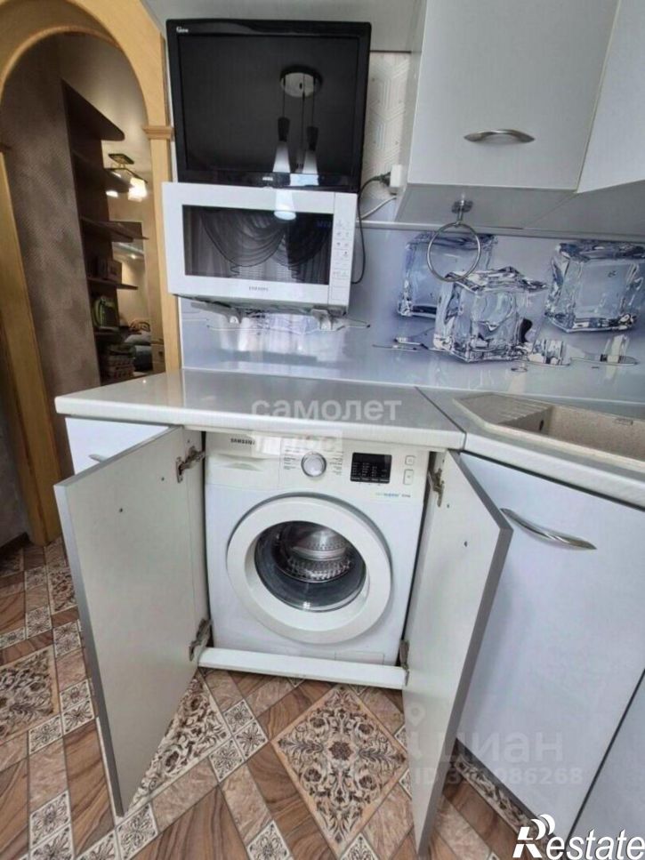 2-комн квартира улица Максима Горького, 2,  д. 2