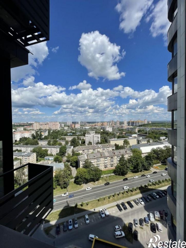 3-комн квартира ул Оборонная, 102Б,  д. 102Б