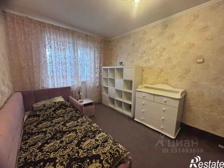 2-комн квартира ул Братьев Жабровых, 8,  д. 8